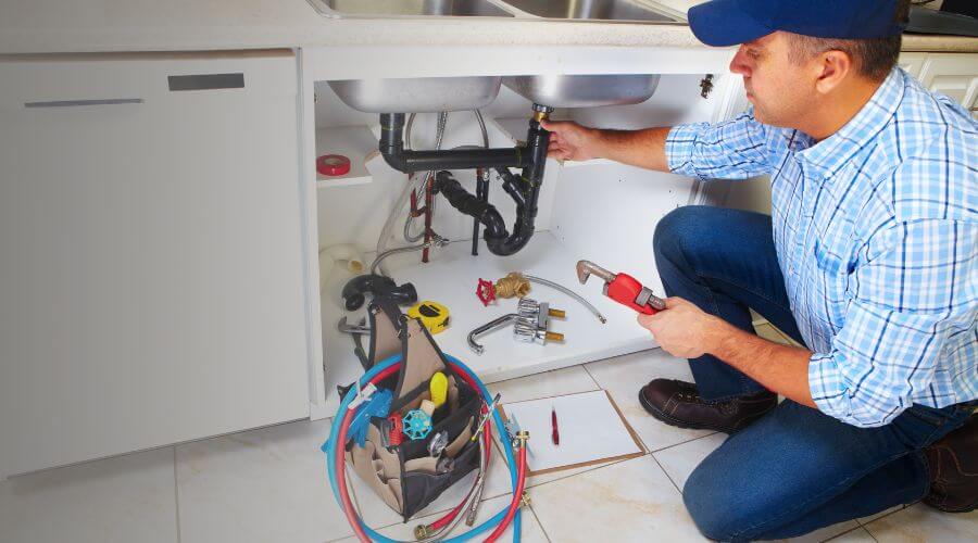 Expert burst pipe repair services in Oneonta, AL